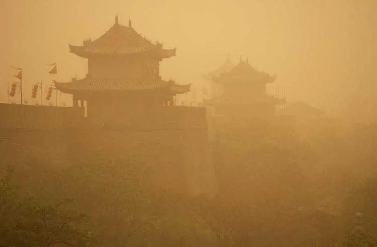 Пясъчна буря вилня в Китай