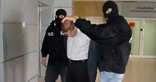 Цонев, Сантиров и Попов остават в ареста
