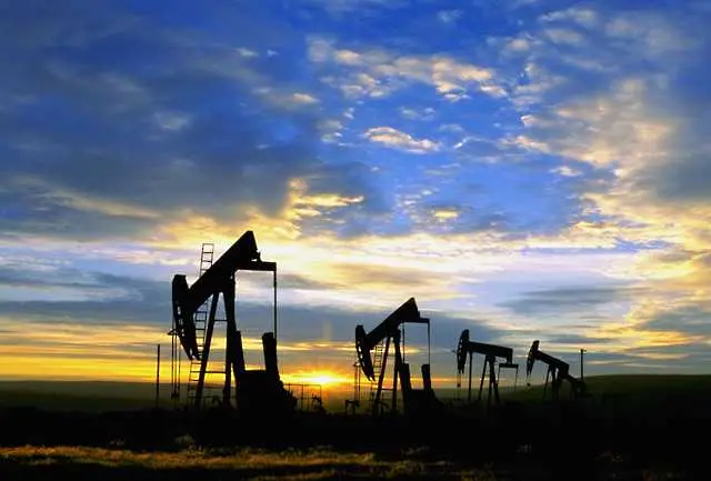 Търсенето на петрол се повишава
