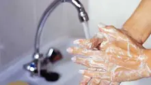 Миенето на ръцете ни пречиства и емоционално