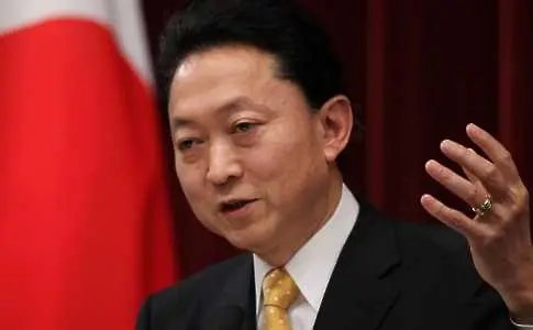 Японският премиер моли гражданите да му простят