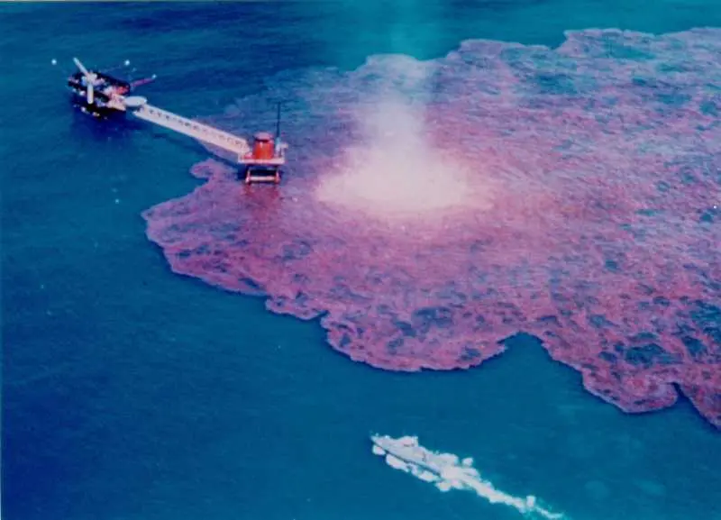 Тръбата на BP не издържа, пак теч в Мексиканския залив