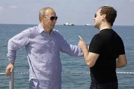Путин и Медведев ще почиват заедно