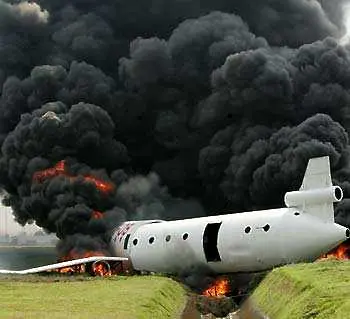 Пътнически самолет се разби край Исламабад