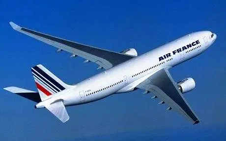 Air France планира своя нискотарифна компания