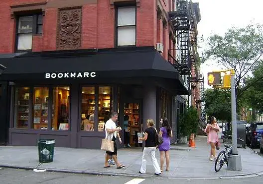 Марк Джейкъбс отвори бутикова книжарница в Ню Йорк