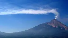 Изригване на вулкана Мерапи взе 25 жертви в Индонезия