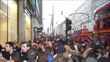 Тротоарите в Лондон  - с бърза и бавна лента