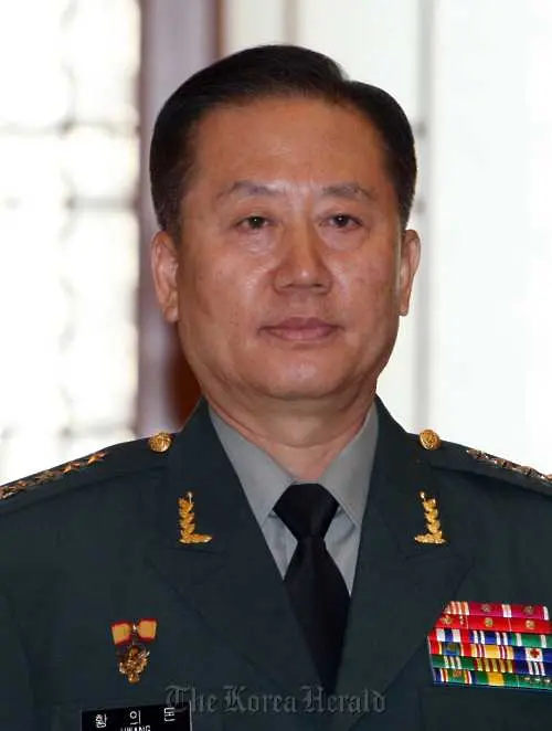 Армията на Южна Корея остана без главнокомандващ