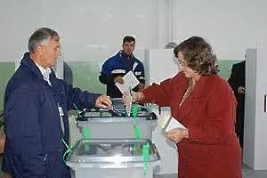 Подозрения за изборни измами в две косовски провинции