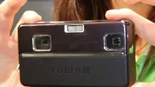 3D камерата на Fujifilm с 3D реклама