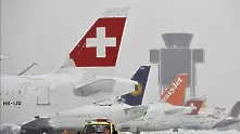 Люта зима блокира летища и пътища в Европа