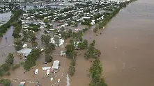 Щети за милиарди в наводнения Кунсланд