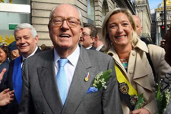Жан-Мари Льо Пен остави партията на дъщеря си