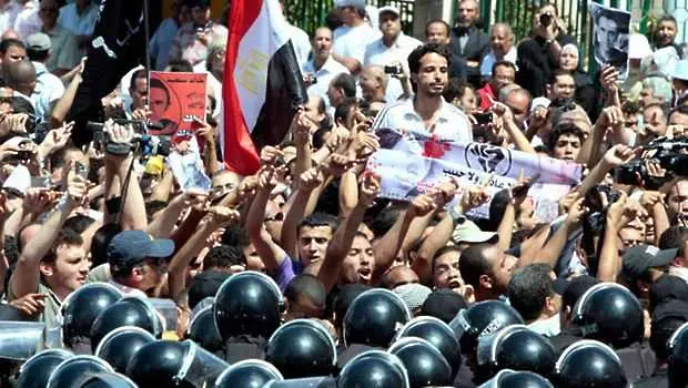 Политиците в Египет не могат да се разберат, положението ще се изостри