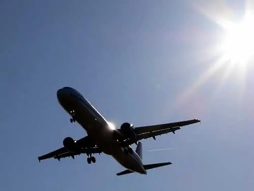 Въздушният трафик очаква 800 млн. нови пътници до 2014 г.