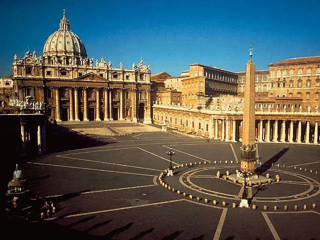  Ватиканът чака милиони поклонници за церемония през май
