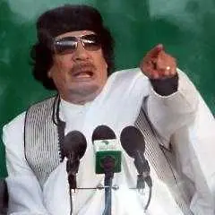 Муамар Кадафи заплаши Франция и Великобритания