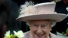 Кралица Елизабет ІІ отива на историческо посещение в Ирландия