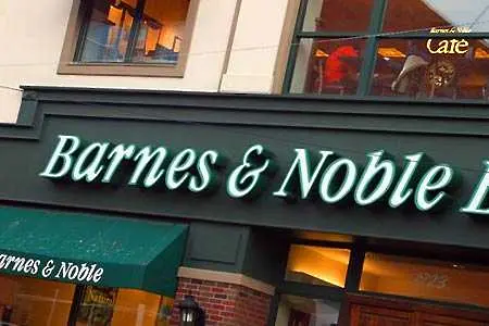 Liberty Media Corp предлага $1,02 млрд. за Barnes & Noble