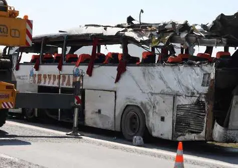 Неизвестен досега свидетел разкри нова версия за катастрофата на автобуса