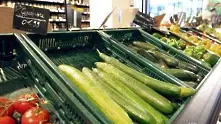Фермери раздават безплатно зеленчуци в Португалия   