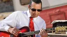 Почина китаристът на „Буена Виста Сошъл Клуб” Мануел Галбан