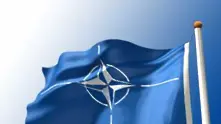 НАТО призова Европа да засили финансирането за отбрана     