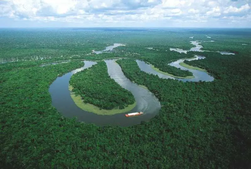 Google ще снима Амазонка с услугата си Street View