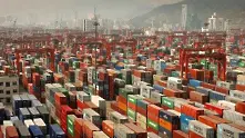 Търговското салдо на Китай скочи през юли