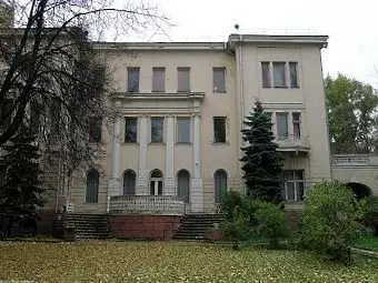 Откриха работилница за бомби в бивш български институт в Москва