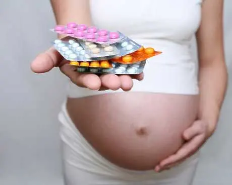   Учени опровергаха теорията, че лекарствата за кръвно вредят при бременност