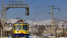 Лошото време принуди БДЖ да спре влаковете в Североизточна България   