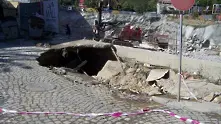 Улица в София пропадна