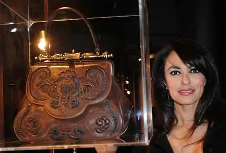 Италианска модна къща създаде чанта по дизайн на Леонардо да Винчи