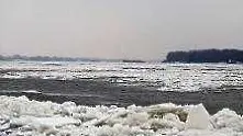 Взривяват ледовете по Дунав      