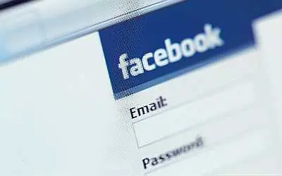 Нечувано: Работодатели искат Facebook паролите на кандидати за работа