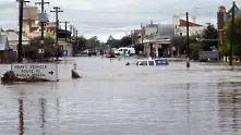Хиляди евакуирани заради наводнения в Австралия