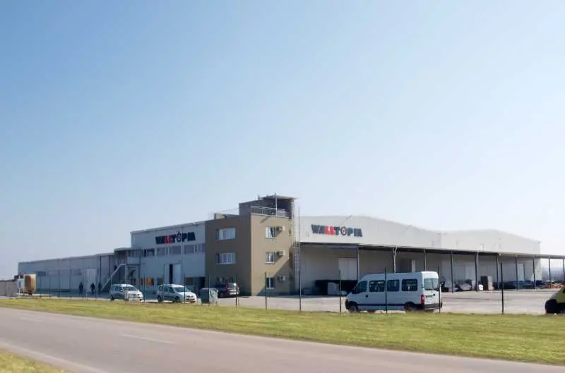 Walltopia отваря нов завод в Летница