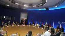 Г-8 обяви помощ за прехода в 5 арабски страни