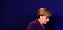 Шпигел: Мъчителни месеци предстоят за германския канцлер