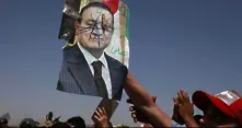 Хиляди поискаха смъртна присъда за Хосни Мубарак (видео)