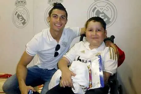 Кристиано Роналдо спаси живота на 9-годишно дете