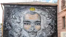 Улично изкуство краси панелните блокове в Русия