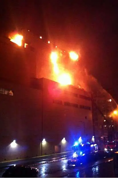 Няма пострадали при пожара в Mall of Sofia