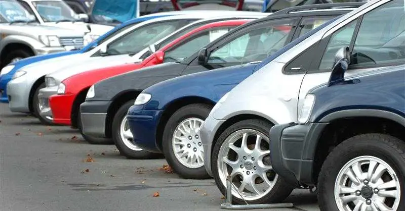 Пазарът на автомобили във Великобритания с най-висок ръст от 12 години