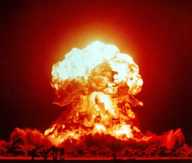 Северна Корея детонира атомна бомба
