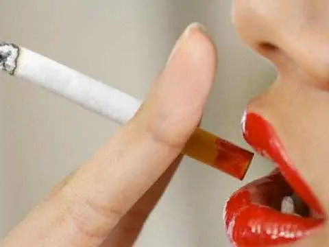 Откриха защо някои пушачи не могат да спрат цигарите
