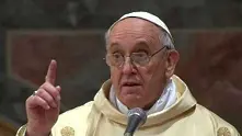 Папа Франциск отказва да се настани в Апостолическия дворец, бил твърде лъскав