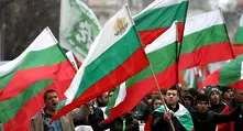 Протестиращите срещу българското правителство ще проведат шествие през цялата страна